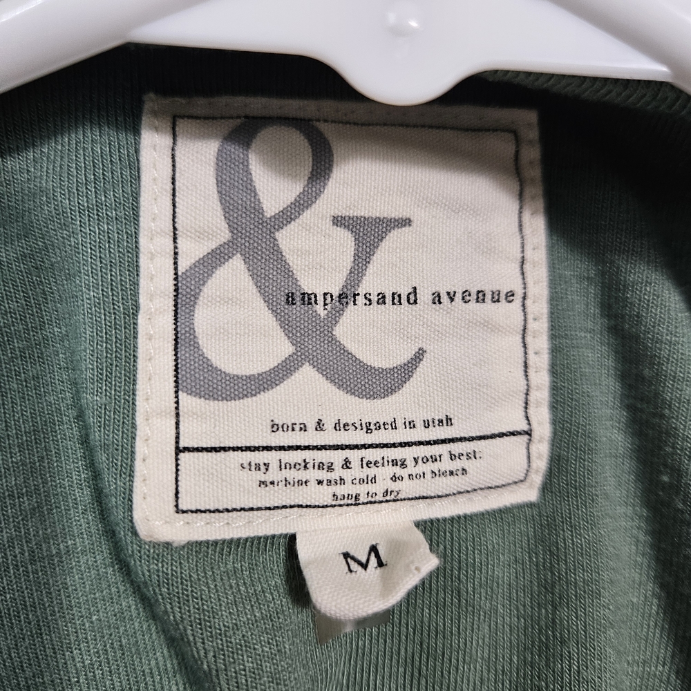 Ampersand Avenue Green Ruched Better Than Basic Dress - Medium - BUMP FRIENDLY - Picture 5 of 5